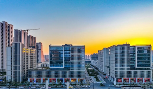 奮進(jìn)“紅五月”！城發(fā)產(chǎn)業(yè)園項(xiàng)目建設(shè)力拼當(dāng)“夏”